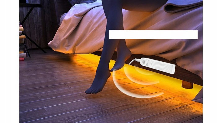 TAŚMA LED CZUJNIK RUCHU NA BATERIE + USB DO SZAFY MEBLI POD ŁÓŻKO
