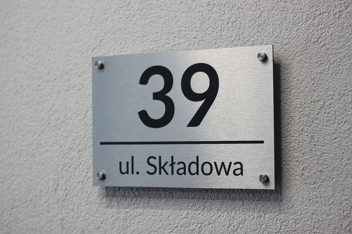 Tabliczka z numerem na dom tablica adresowa aluminiowa numer domu