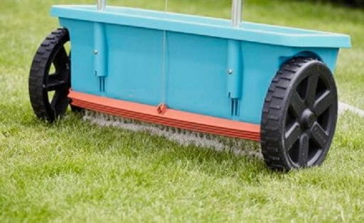 Siewnik uniwersalny Gardena L ręczny 12,5L 400 m2