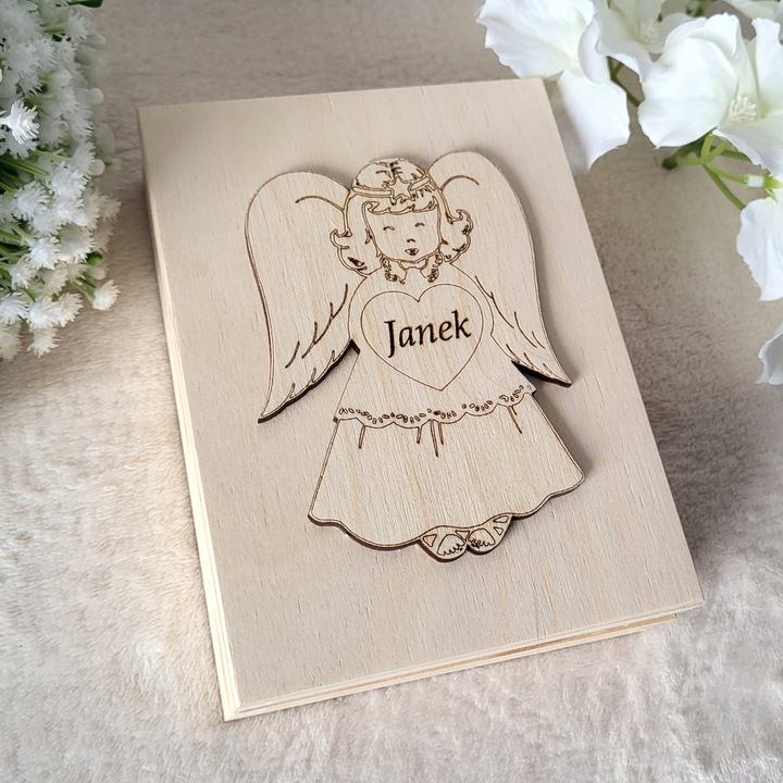 ANIOŁEK W PUDEŁKU DREWNIANYM PERSONALIZOWANY KOMUNIA CHRZEST CHŁOPIEC