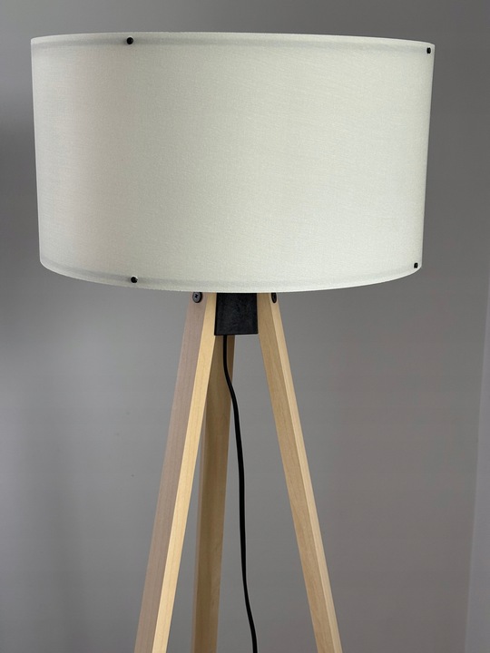 LAMPA PODŁOGOWA STOJĄCA TRÓJNÓG SZTALUGOWA 140 cm