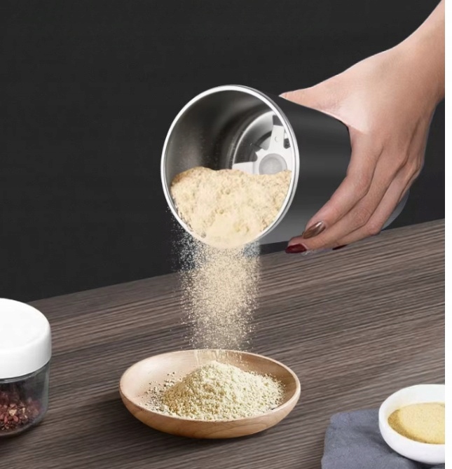 MŁYNEK DO KAWY MOCNY ELEKTRYCZNY DO MIELENIA PRZYPAWY ORZECHY ZIARNA