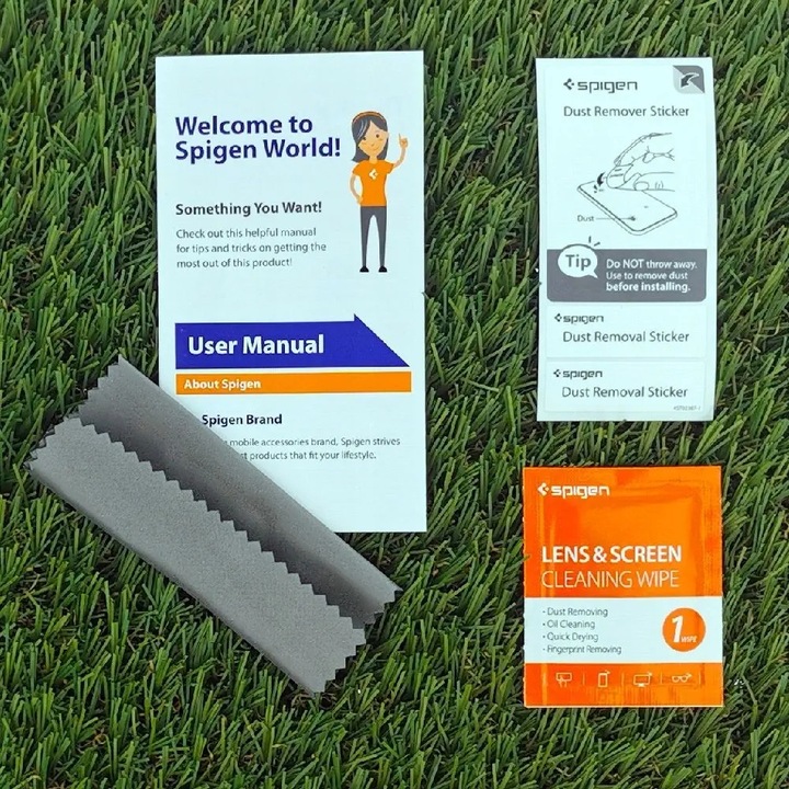 SZKŁO HARTOWANE SPIGEN GLAS.TR SLIM IPHONE 13 / 13 PRO / 14