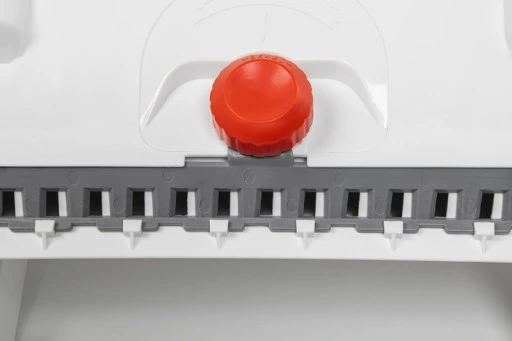 SIEWNIK RĘCZNY OGRODOWY ROZSIEWACZ DO NASION TRAWY NAWOZU SOLI PIASKU