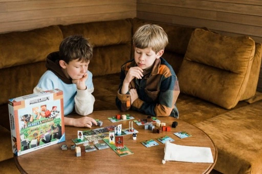 Gra planszowa RAVENSBURGER Minecraft Uratuj wioskę