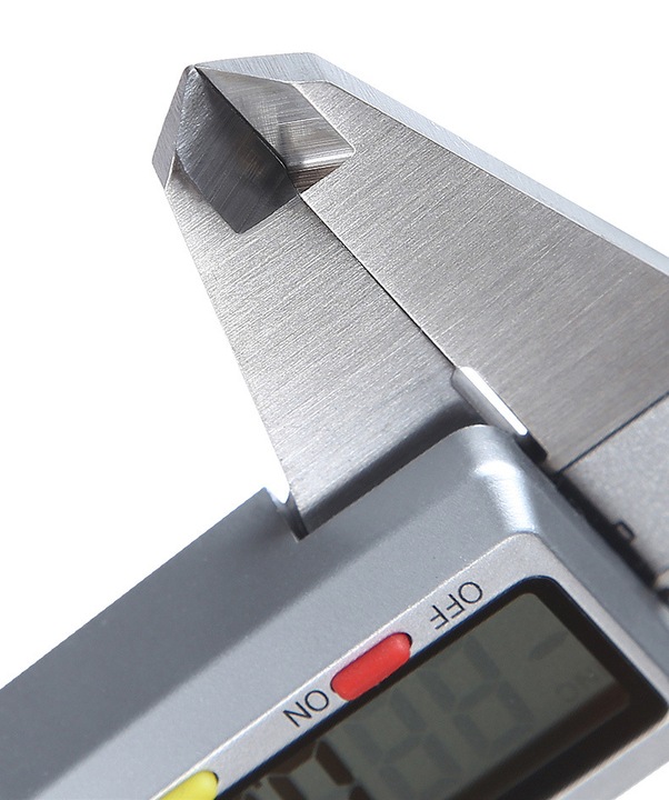 Suwmiarka elektroniczna ZE STALI NIERDZEWNEJ cyfrowa DOKŁADNA 0-150mm