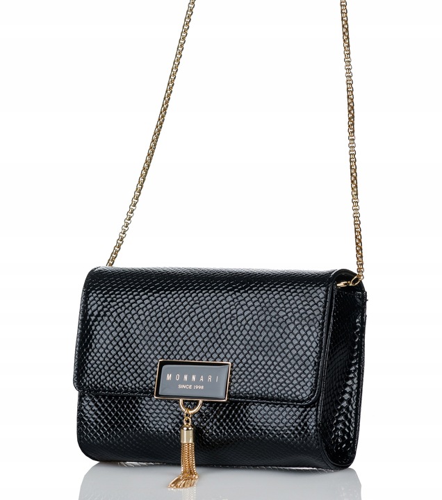 TOREBKA LISTONOSZKA MONNARI WIZYTOWA KOPERTÓWKA Czarna na łańcuszku