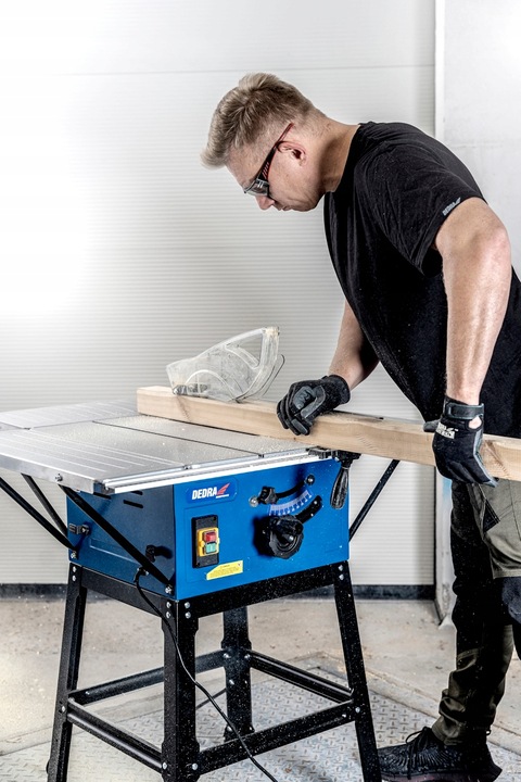 Piła do Drewna DEDRA Przecinarka Stołowa Krajzega Pilarka Tarczowa 3