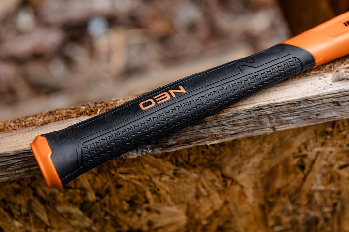 Młotek ślusarski 3 kg trzonek z włókna szklanego 25-151