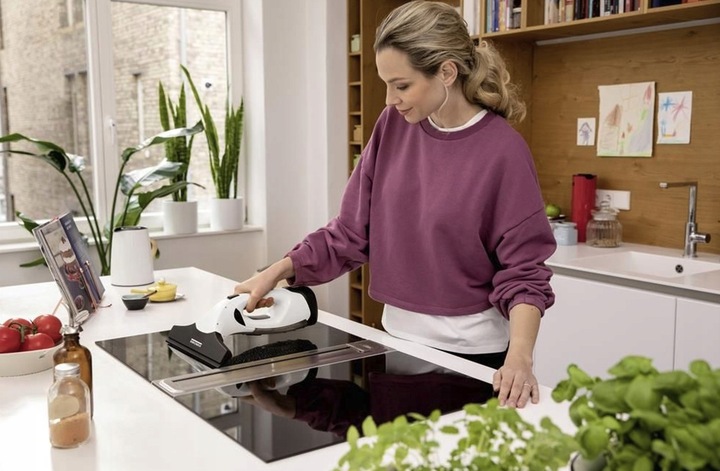 Myjka do okien szyb luster WV2 Plus N D500 Karcher Akumulatorowa +