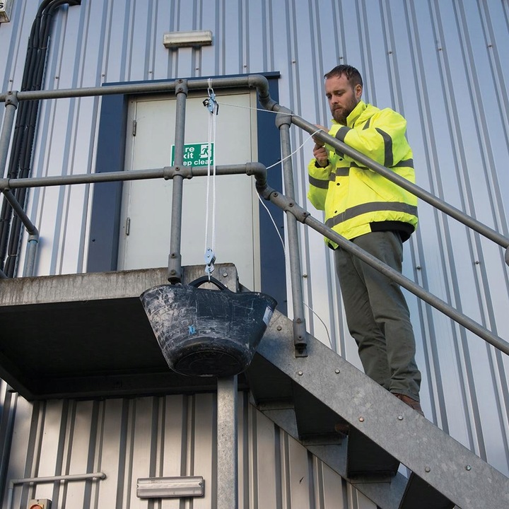 Wyciągarka linowa 180kg wielokrążek SILVERLINE