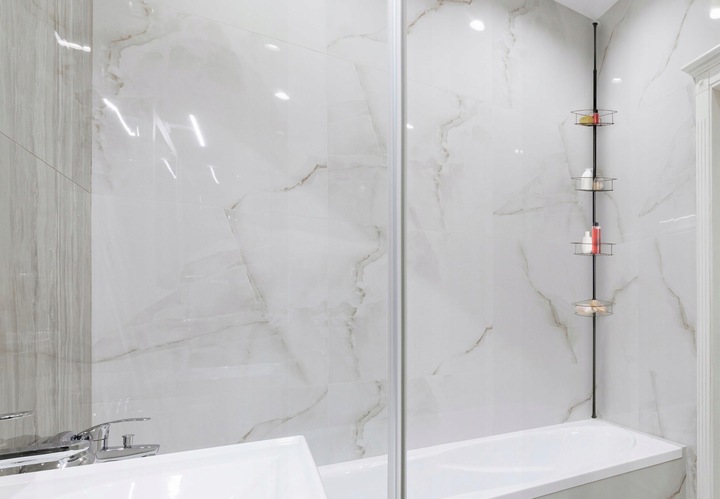 Półka łazienkowa narożna teleskopowa 4 półki do łazienki toalety WC