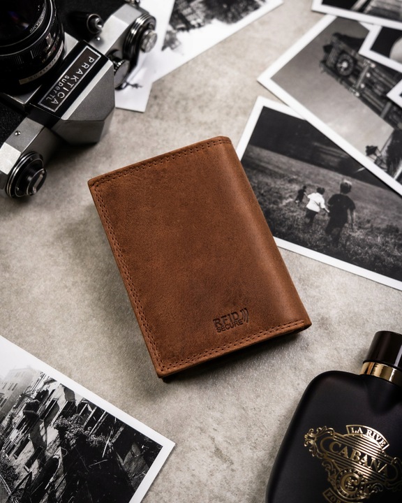 Peterson pionowy portfel męski skóra naturalna