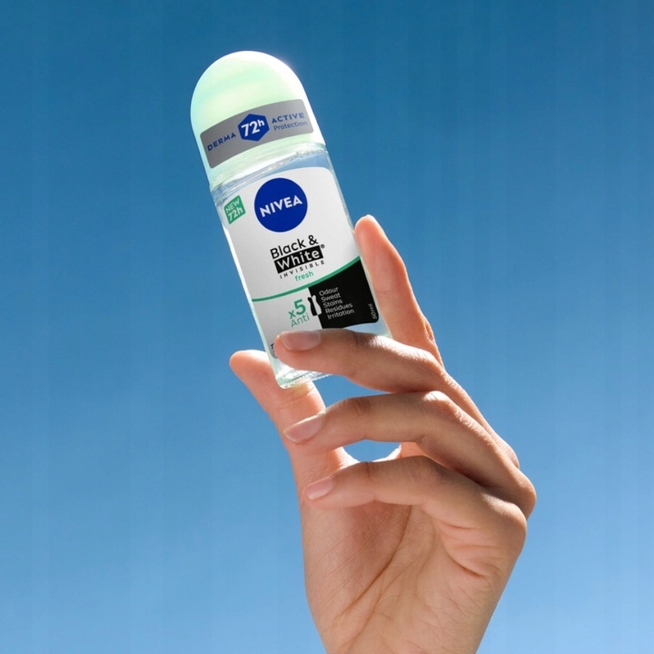 4 x NIVEA BLACK & WHITE INVISIBLE FRESH ANTYPERSPIRANT ROLL ON 50 ML