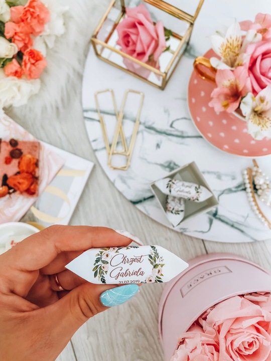 KRÓWKI NA ŚLUB CHRZEST KOMUNIĘ 1 KG Personalizowane krówki prezentowe