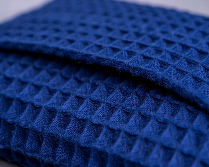 Termofor z pestek na kolki Cherrypad - Wafel granatowy