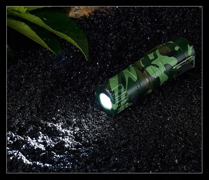 Taktyczna ZAPALNICZKA żarowa USB LATARKA (I160)