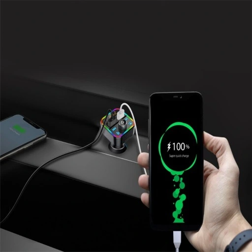 TRANSMITER ODTWARZACZ FM BLUETOOTH Z MIKROFONEM SZYBKA ŁADOWARKA QC USB