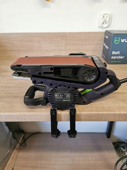 SZLIFIERKA TAŚMOWA CZYSZCZARKA DO DREWNA