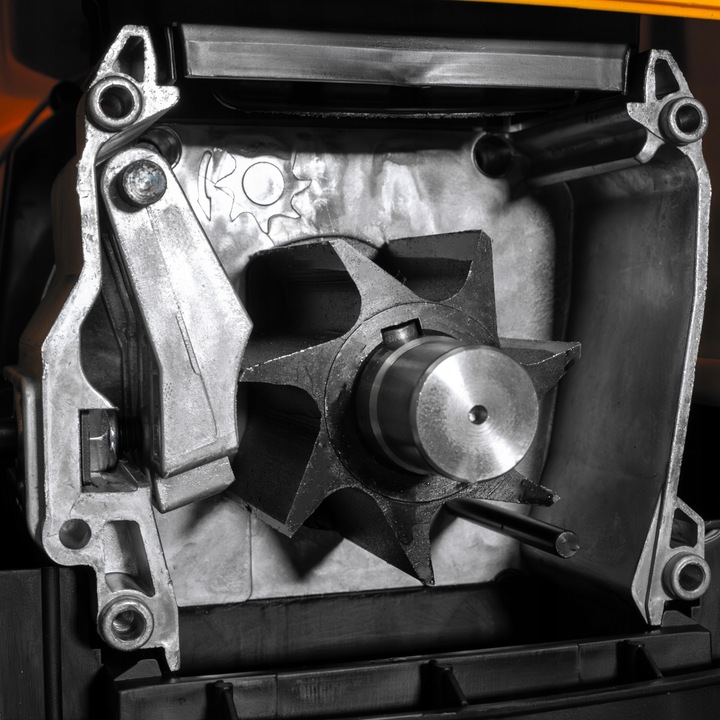 ELEKTRYCZNY ROZDRABNIACZ VENOM RĘBAK DO GAŁĘZI PRO MOCNY SILNIK 2X