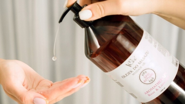 OLEJEK DO MASAŻU NATURALNY WEGAŃSKI VCEE ROSE&LAVENDER 1000ML