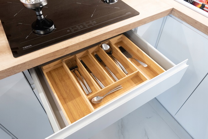 WKŁAD DO SZUFLADY NA SZTUĆCE BAMBUSOWY DREWNIANY ORGANIZER ROZSUWANY