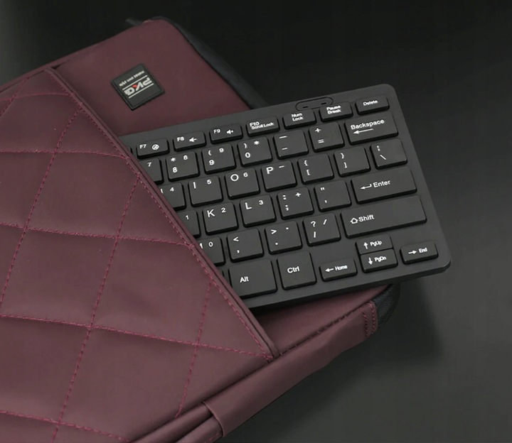 BEZPRZEWODOWA KLAWIATURA BLUETOOTH SMART TV PC iOS TELEFON TABLET LAPTOP