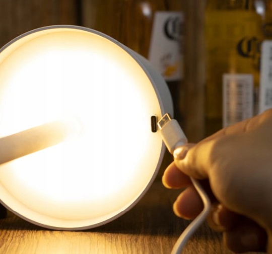 ELEGANCKA NOWOCZESNA BEZPRZEWODOWA LAMPKA NOCNA DOTYKOWA LED USB 3