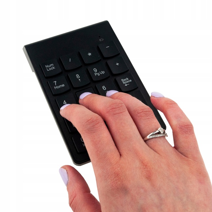 BEZPRZEWODOWA KLAWIATURA NUMERYCZNA USB DO LAPTOPA LAPTOPÓW PC