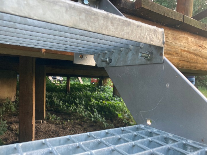 Stopnie WEMA 1000x270 mm | ocynkowane | 30x2 mm | stopień stalowy,