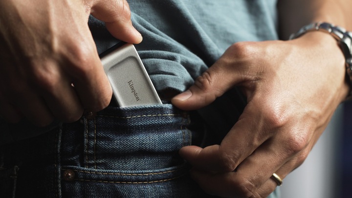 Dysk przenośny SSD Kingston 1000GB SSD XS2000