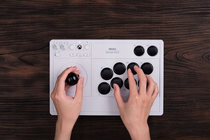 Joystick 8BitDo Arcade Stick White Xbox One X|S PC 2.4G BT USB Biały