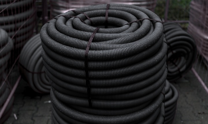 PESZEL DO ZIEMI KABLI RURA KARBOWANA OSŁONOWA ZIEMNA PE-HD 320N 18/22MM 10M