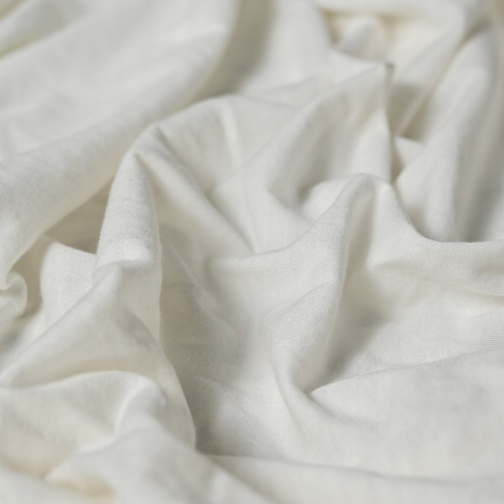 Prześcieradło 100% Bawełna CZESANA 200x200 + 30cm z GUMKĄ na wysoki