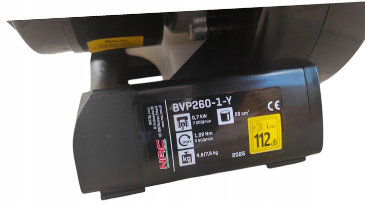 NAC DMUCHAWA ODKURZACZ SPALINOWY DO LIŚCI Z ROZDRABNIACZEM