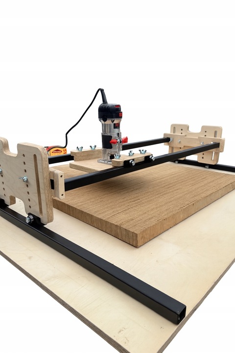 Planer do drewna z regulacją wysokości