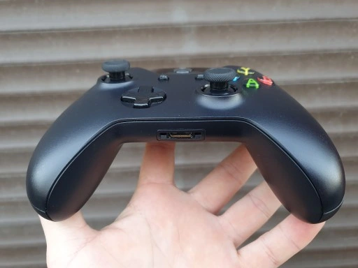 NAJTAŃSZY ORYGINALNY PAD XBOX ONE S X SERIES S X