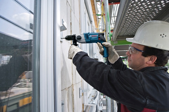 WIERTARKA UDAROWA BOSCH GSB 18-2 RE 800W + WALIZKA