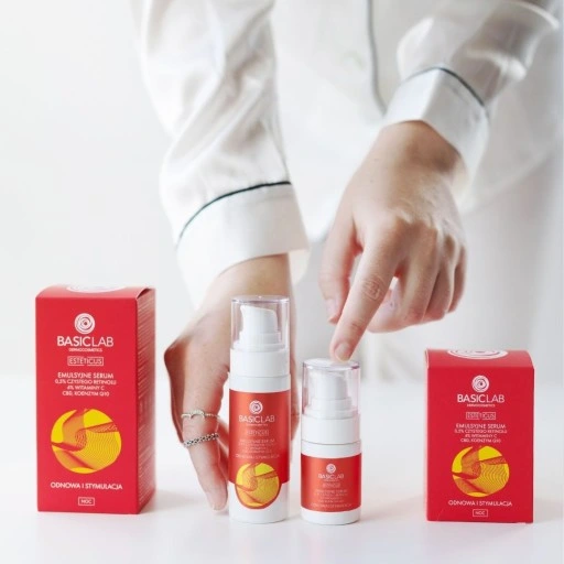 BasicLab emulsyjne serum 0.5% czysty retinol wit C