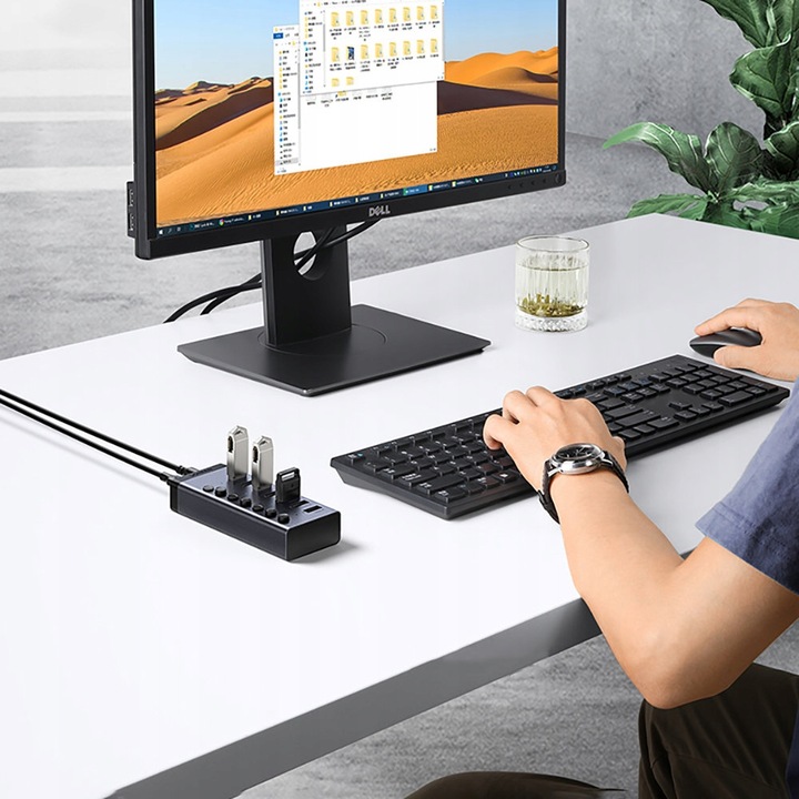UGREEN HUB USB AKTYWNY ADAPTER ROZDZIELACZ 7w1 USB/ USB C - PD 7x USB A 3.0