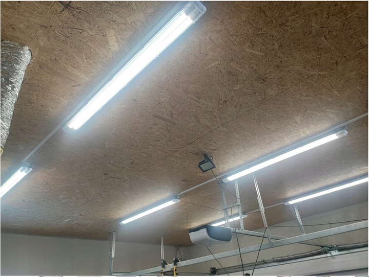 Oprawa Hermetyczna LED 120cm Lampa Do Garażu Warsztatu Na Świetlówki