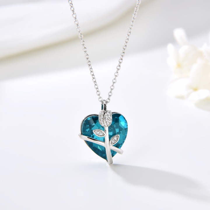 NASZYJNIK SREBRNY ŁAŃCUSZEK DAMSKI Z ZAWIESZKĄ SERCE RÓŻA SREBRO PRÓBA 925