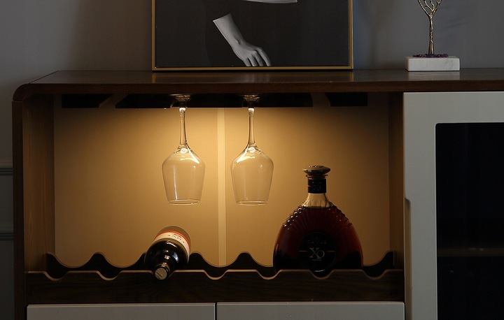 Lampka Do Szafy Z Czujnikiem Listwa Yeelight 40cm Czarna 2700k Magnes