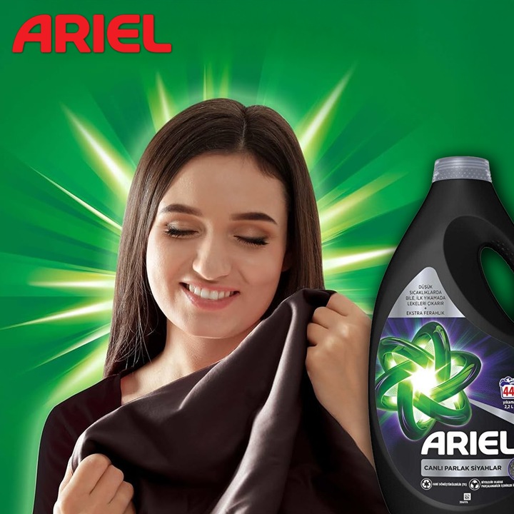 Żel do Prania Czarnego i Ciemnego Ariel Revita Black 2,2 L