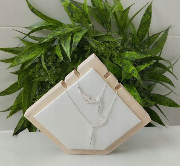 KOMPLET BIŻUTERII SREBRNEJ Z PIÓRKAMI PIÓRKO PIÓRKA srebro 925 pudełko