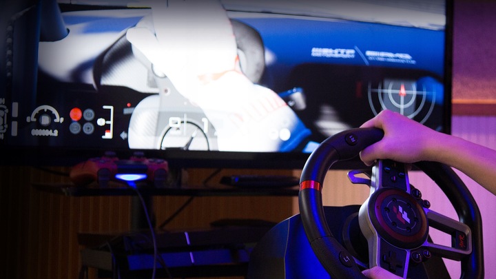 FLASHFIRE ES900R - Kierownica 900° PC/PS4/Xbox/Switch + 3 pedały, 6 biegów