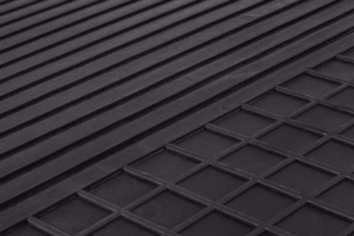 DYWANIKI SAMOCHODOWE GUMOWE CZARNE KORYTKOWE