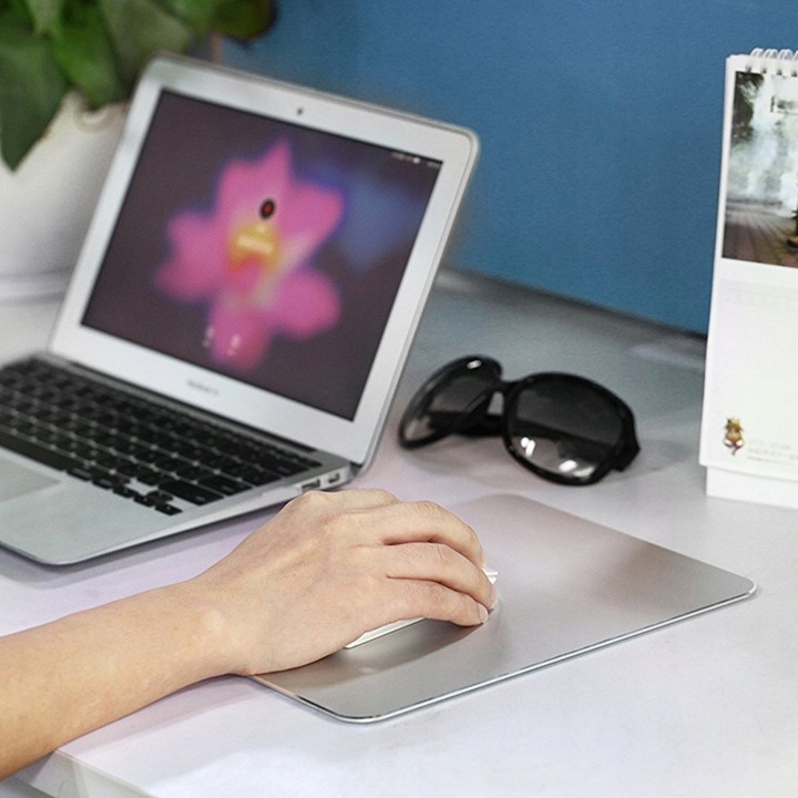 ALUMINIOWA PODKŁADKA POD MYSZ PC APPLE MAGIC MOUSE