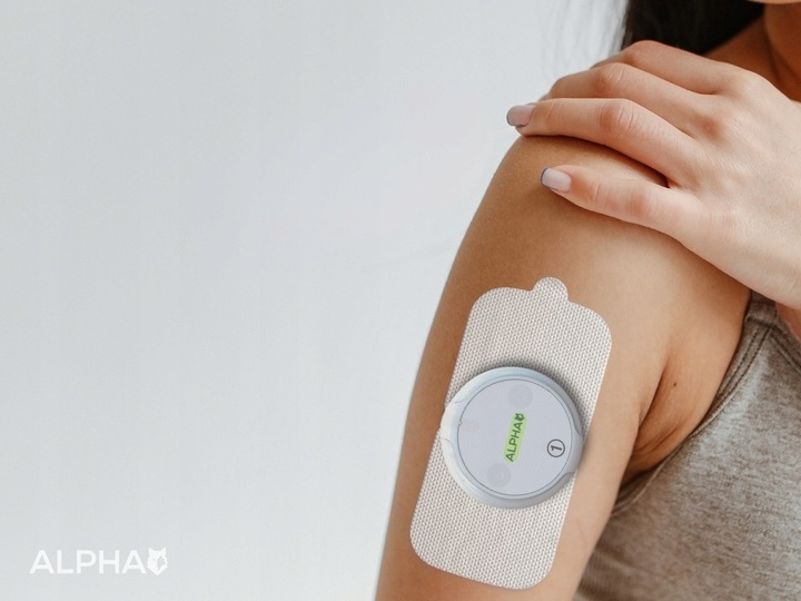 Bezprzewodowy Elektrostymulator TENS EMS Masaż 3w1 18 Programów