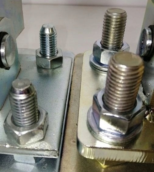 Zestaw wózek wózki rolki do bramy przesuwnej 80x80 rolka z Seger